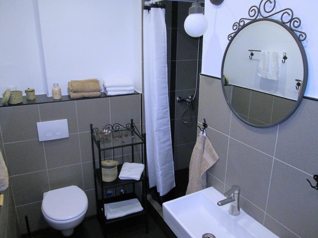 Vlatkoviceva Apartments Senj  Cameră foto